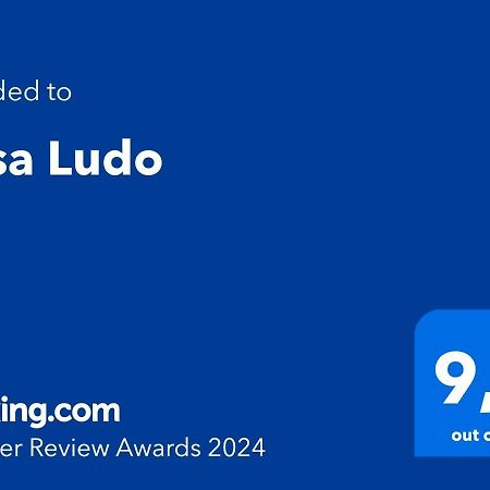 Casa Ludo Lejlighed Soverato Marina Eksteriør billede